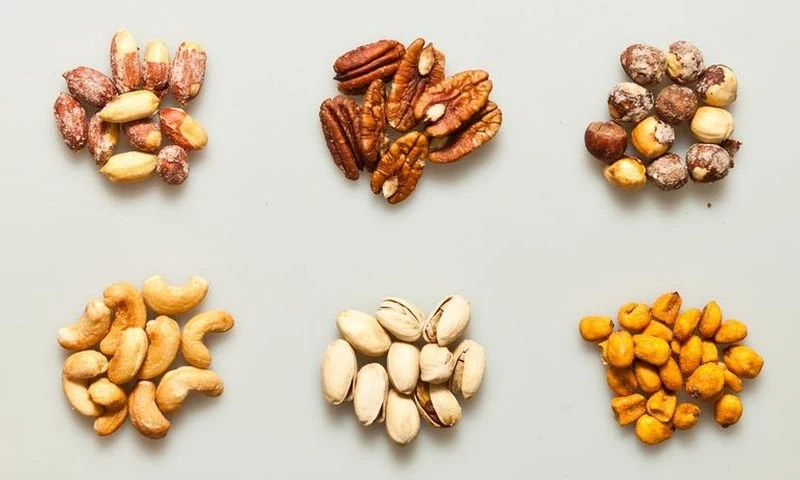 Οι 7 πιο υγιεινοί ξηροί καρποί – Θερμίδες και διατροφική αξία (εικόνες)